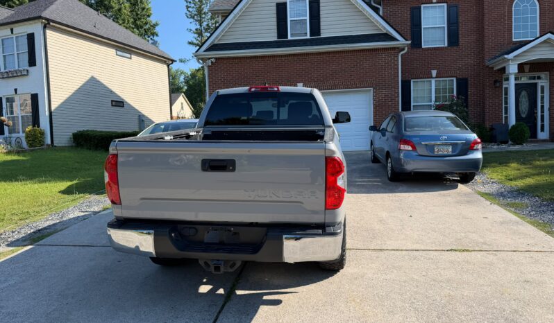 
								2021 Toyota Tundra full									