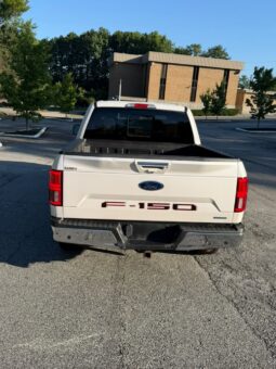 
										2019 F150 lariat full									