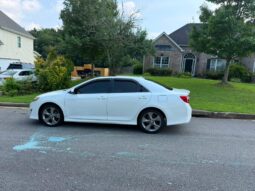 
										2012 Toyota Camry full									