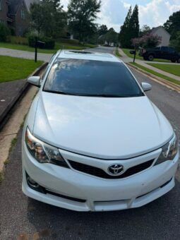
										2012 Toyota Camry full									
