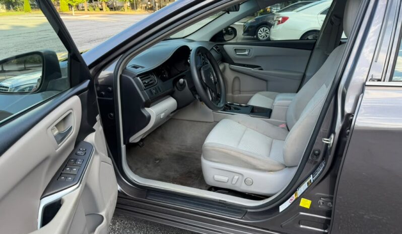 
								2015 Toyota Camry full									