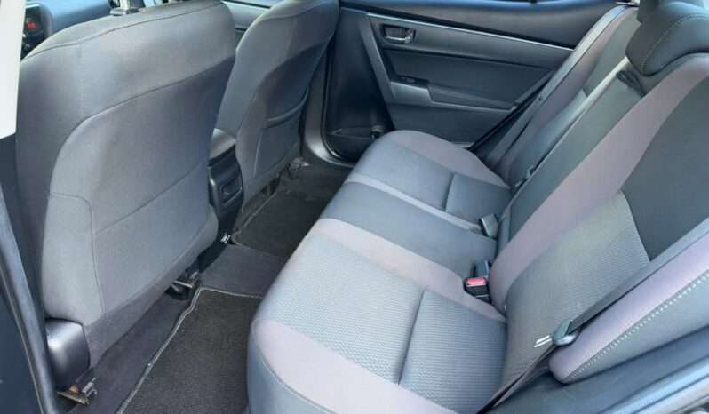 
								2018 Toyota Corolla full									