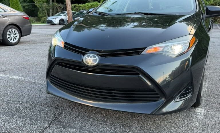 
								2018 Toyota Corolla full									