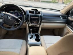 
										2012 Toyota Camry Hybrid full									