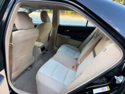 
										2012 Toyota Camry Hybrid full									