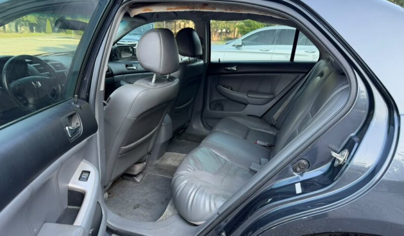 
								2006 Honda Accord full									