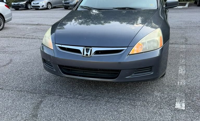
								2006 Honda Accord full									