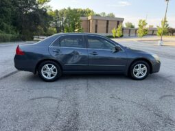 
										2006 Honda Accord full									