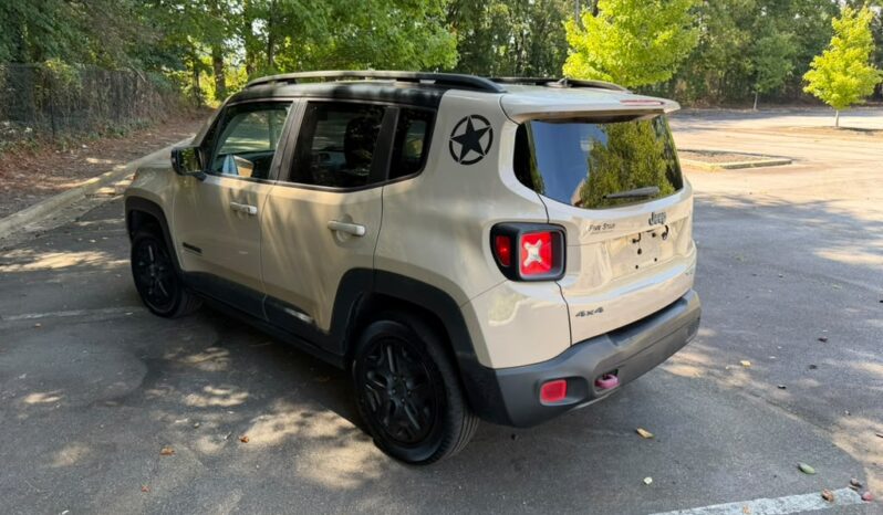 
								2017 Jeep Renegade full									