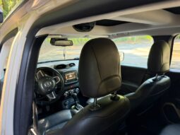 
										2017 Jeep Renegade full									