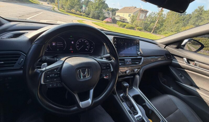 
								2020 Honda Accord full									