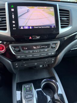 
										2016 Honda pilot full									