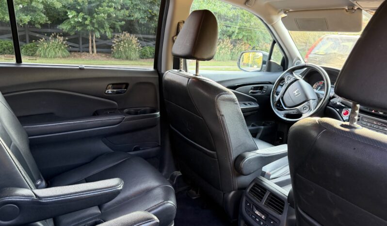 
								2016 Honda pilot full									