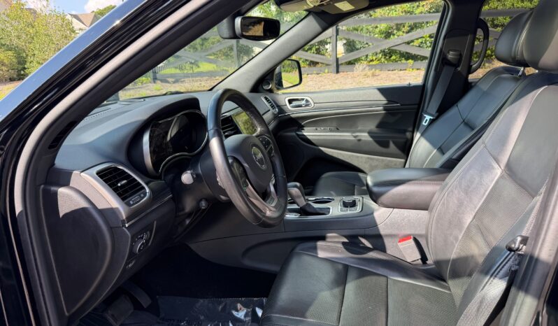 
								2019 Jeep Grand Cherokee full									