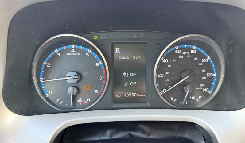 
								2018 Toyota Rav4 full									