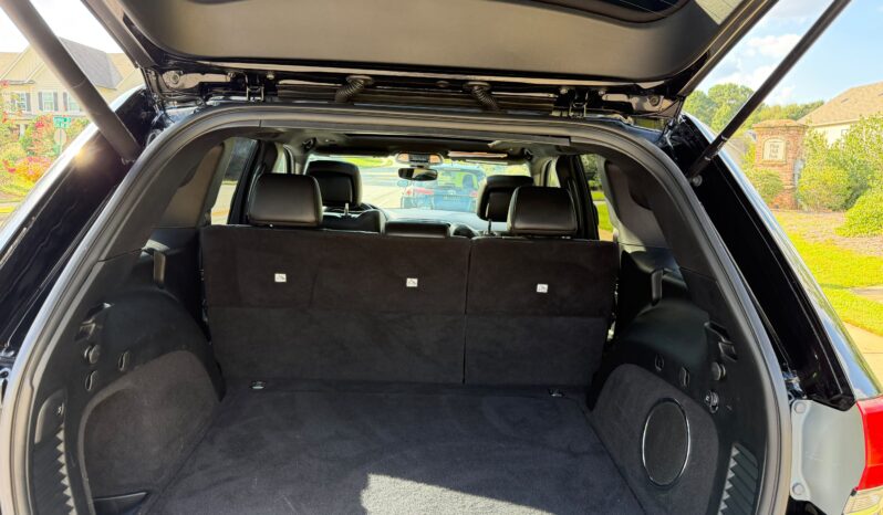 
								2018 Toyota Rav4 full									