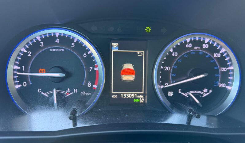 
								2018 Toyota Highlander SE full									