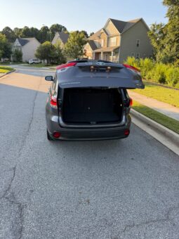 
										2018 Toyota Highlander SE full									
