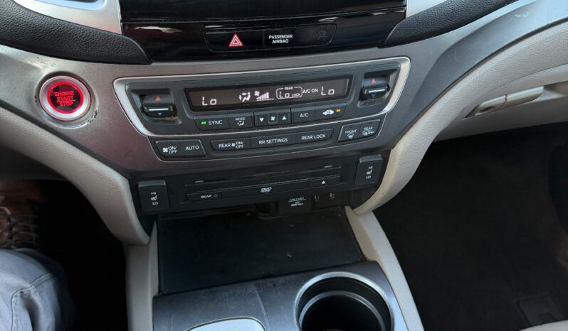 
								2017 Honda Pilot full									