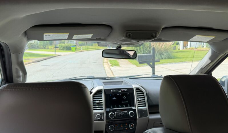 
								2016 Ford F-150 Lariat full									