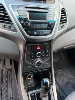 
										2016 Hyundai Elantra full									