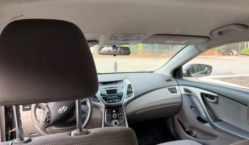 
								2016 Hyundai Elantra full									