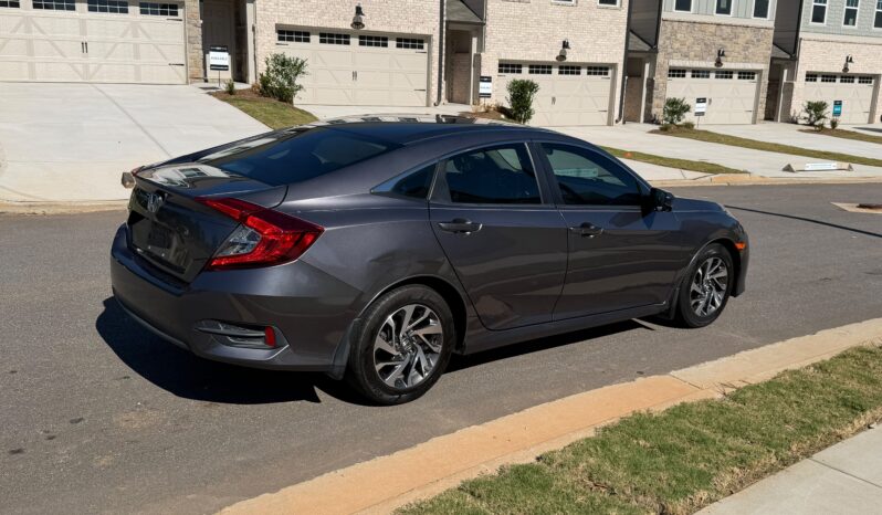 
								2016 Honda Civic full									