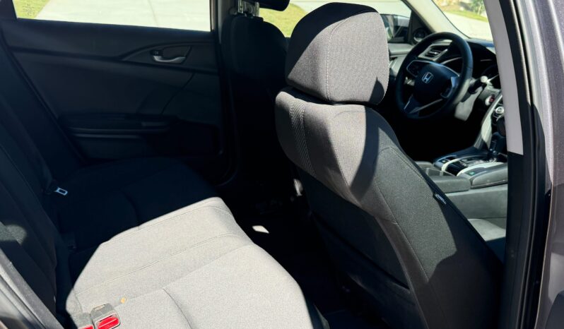 
								2016 Honda Civic full									