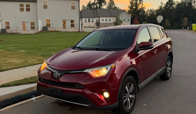 
								2018 Toyota RAV4 full									