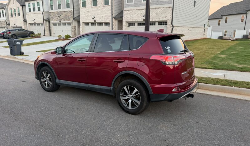 
								2018 Toyota RAV4 full									