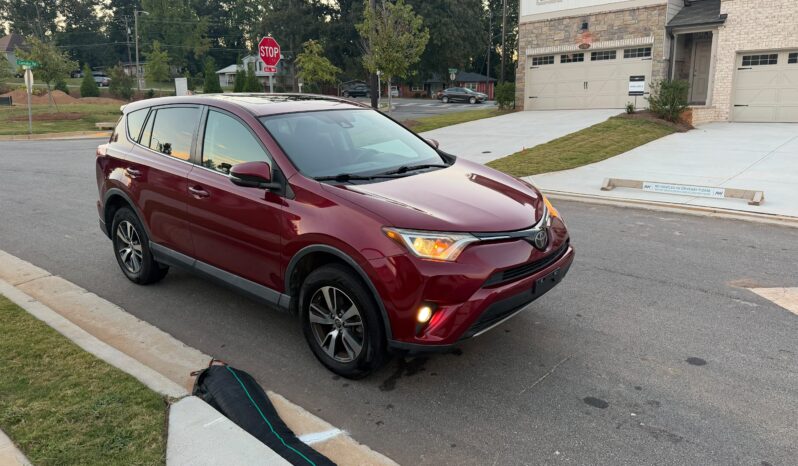 
								2018 Toyota RAV4 full									