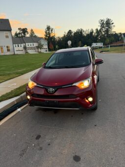 
										2018 Toyota RAV4 full									