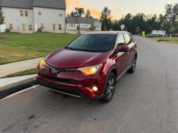 
										2018 Toyota RAV4 full									
