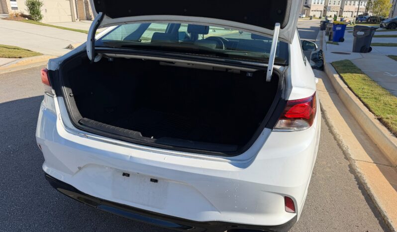 
								2019 Hyundai Sonata SE full									