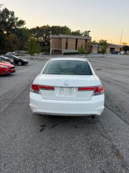 
										2011 Honda Accord full									