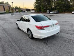 
										2011 Honda Accord full									