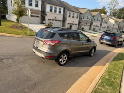 
										2014 Ford Escape SE full									