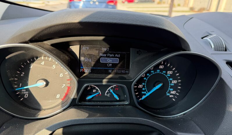
								2014 Ford Escape SE full									